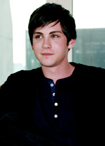 『パーシー・ジャクソンとオリンポスの神々』　ローガン・ラーマン