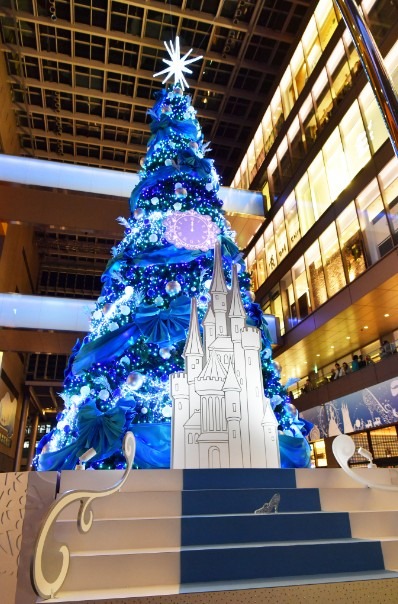 二子玉川ライズ S.C.「TOKYU CHRISTMAS WONDERLAND 2016 ‐Disney CRYSTAL MAGIC‐」&copy;Disney　