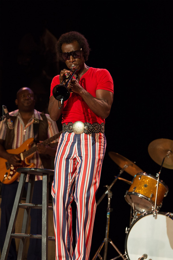 『MILES AHEAD　マイルス・デイヴィス　空白の5年間』ライヴ