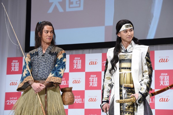 桐谷健太、松田翔太／「au発表会 2017 Spring」