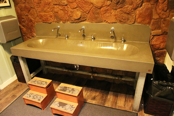 注目施設「アンティーズ・ビーチ・ハウス」