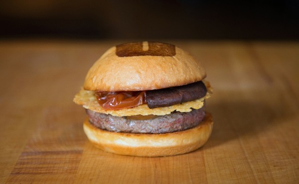 ウマミバーガー　UMAMI BURGER（ウマミバーガー）