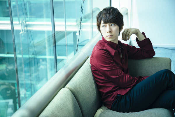 羽多野渉「TVガイドPERSON vol.59」(東京ニュース通信社刊)　荒木勇人撮影