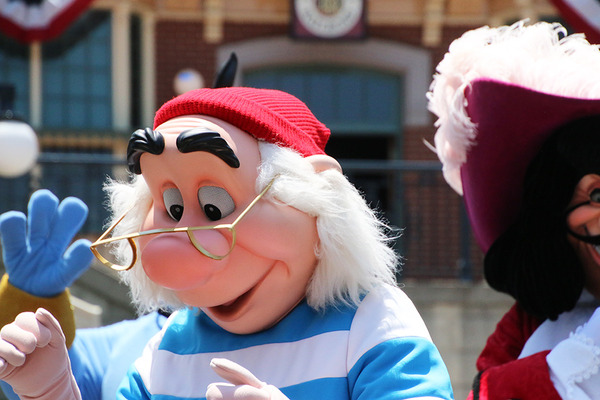 開園記念セレモニーを盛大に開催！