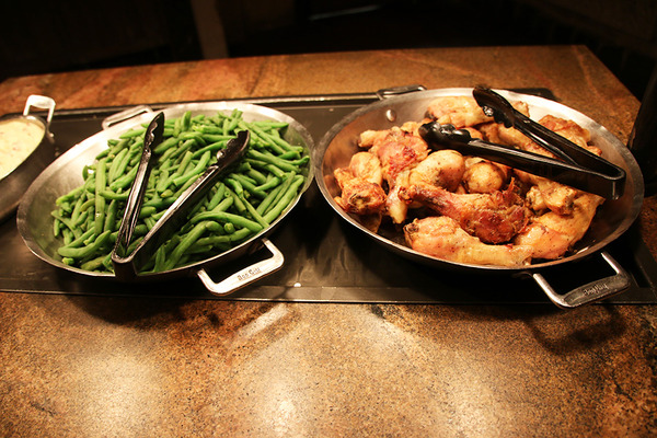 「タスカーハウス・レストラン」ディズニー・アニマルキングダム