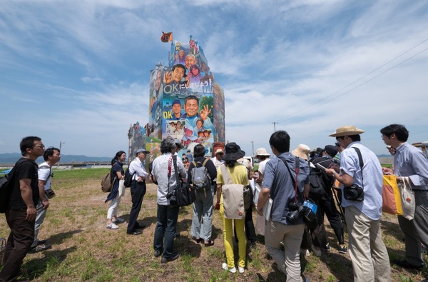 ナウィン・ラワンチャイクン(Navin Rawanchaikul)＿OK Tower, 2016Installation view at Nishiura village, Megijima,JapanPhoto by Navin Production