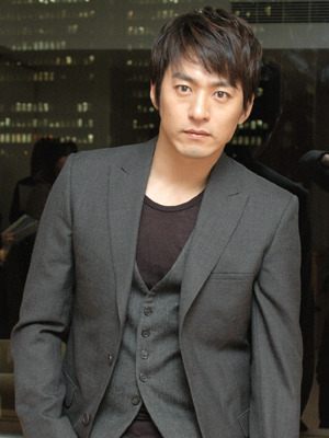 『男たちの挽歌  A BETTER TOMORROW』チュ・ジンモ