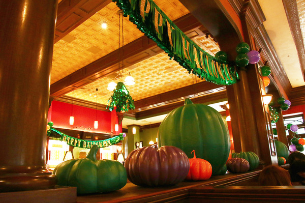 アイリッシュ・パブ「フィネガンズ・バー＆グリル」