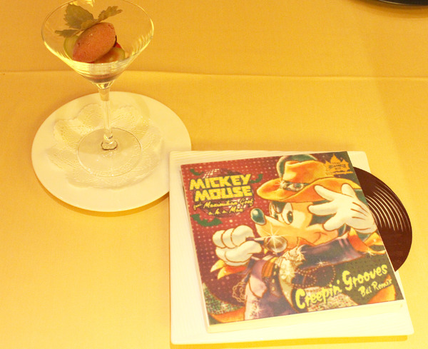 「チョコレートテリーヌと赤ワインのソルベ」