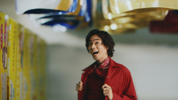 「ダース 白スダさん ダースの日」篇