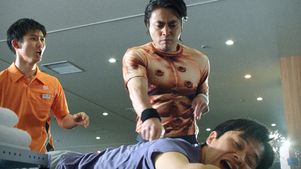 PS4「北斗が如く」新CM「山田孝之、俺はもう死んでいる篇」　（C）SEGA （C）武論尊・原哲夫/NSP 1983 版権許諾証GA-217