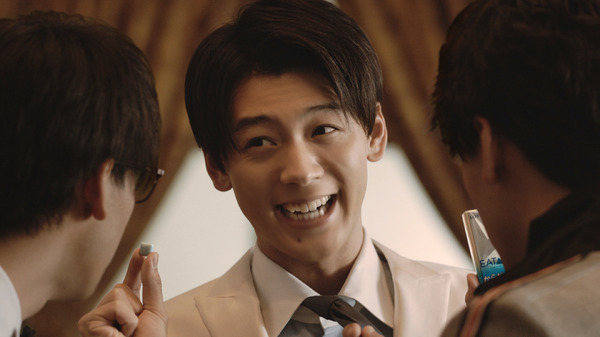 ロッテ「EATMINT」新CM「ミント３兄弟」篇
