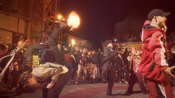 カップヌードル新CM「ヤバい。なんか熱い。舞踏審議篇」