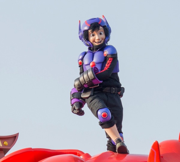 パレード初登場のヒロ！ヒロが乗っているのは・・・相棒？