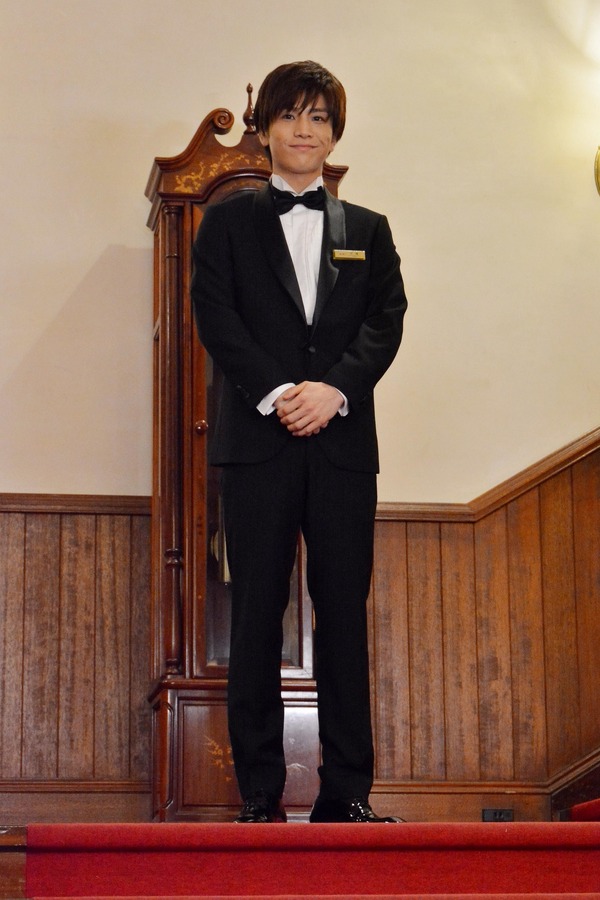 「崖っぷちホテル！」