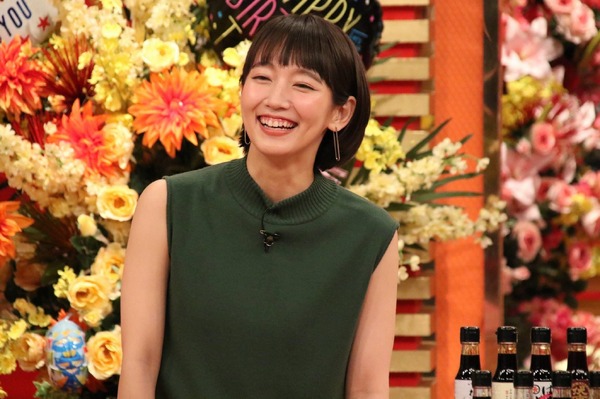 吉岡里帆「ホンマでっか！？TV」2時間SP (C)フジテレビ
