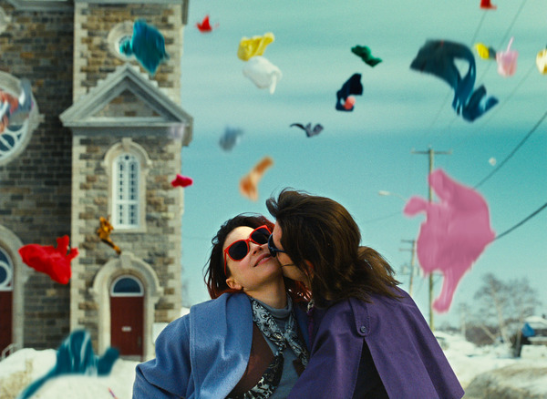 夜空と交差する森の映画祭／『わたしはロランス』