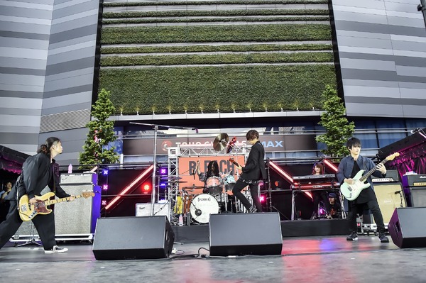 映画『BLEACH』公開直前！BLEACHフェス（C）久保帯人／集英社 （C）2018 映画「BLEACH」製作委員会