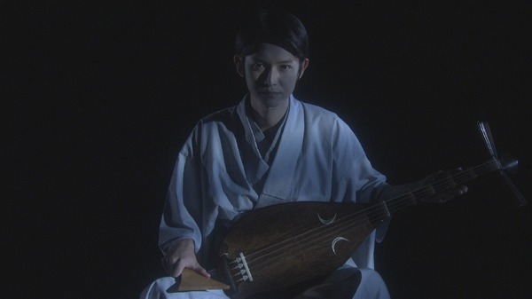 「コワイオハナシノクニ」