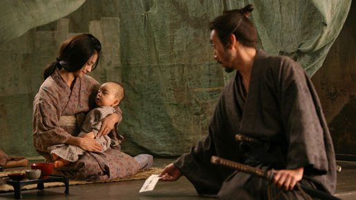 『一命』　-(C) 2011映画「一命」製作委員会 