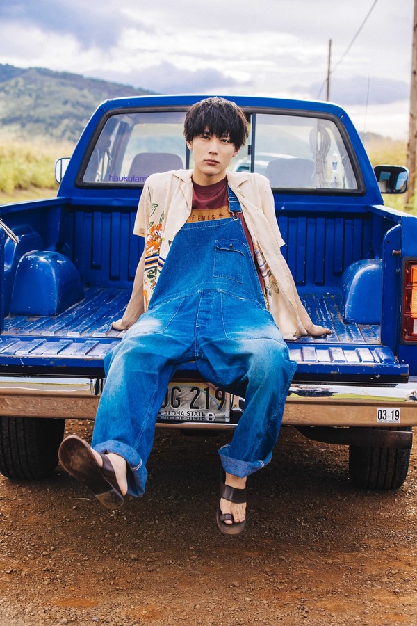 Blu-rayカバー／中川大志 写真集「maka hou」（C）SDP※画像はイメージ