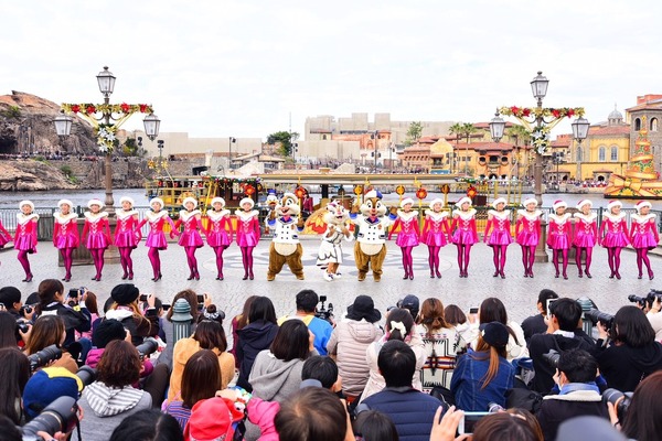 冬のスペシャルイベント「ディズニー・クリスマス」