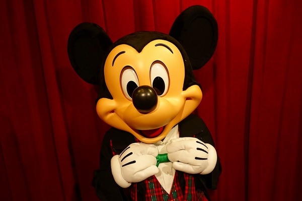 協力：ディズニー・ディスティネーション・インターナショナル