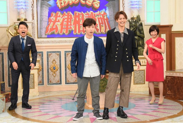 「行列のできる法律相談所」 (C) NTV