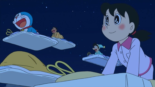 「布団にのってふわふわり」　（C）藤子プロ・小学館・テレビ朝日・シンエイ・ＡＤＫ