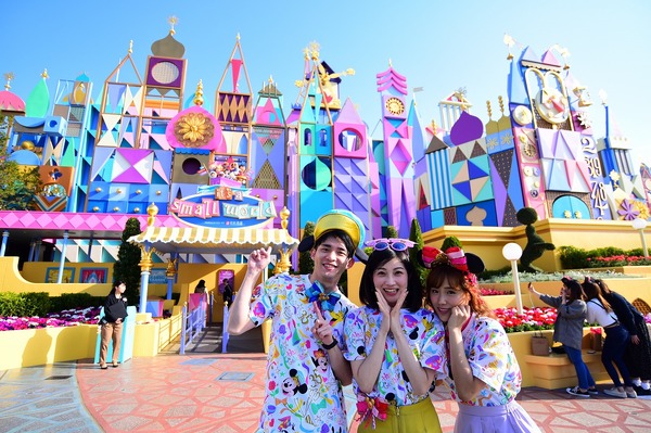 ◇東京ディズニーランド開園（1983年4月）以来の2パーク合計の累計入園者数：7億5322万1千人！(C) Disney