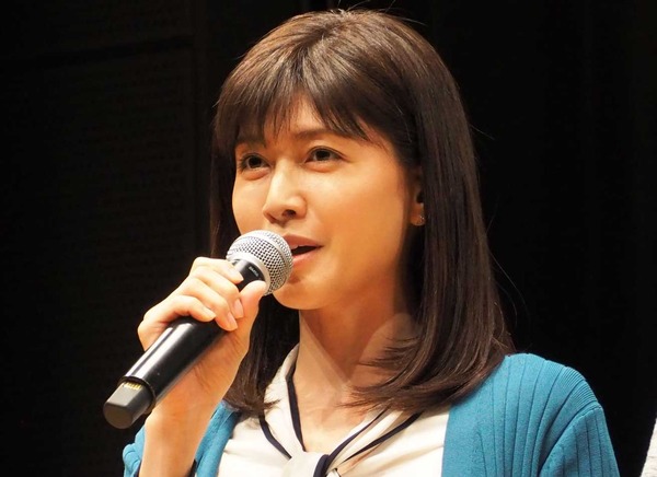 内田有紀「わたし、定時で帰ります。」のプレミアム試写会＆舞台挨拶