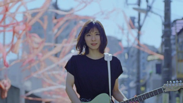 MV「星屑コーリングproduced by Chara」