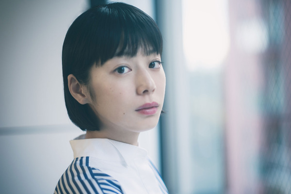夏帆『ブルーアワーにぶっ飛ばす』／photo：Jumpei Yamada