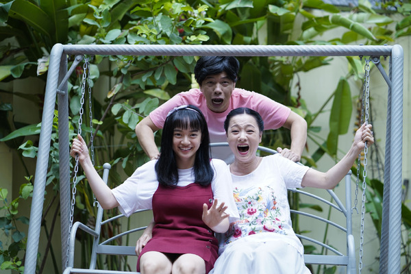 『パパとムスメの7日間』　(C)チャンフンフィルムス