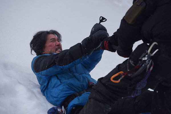 先行カット『オーバー・エベレスト 陰謀の氷壁』（C）Mirage Ltd.