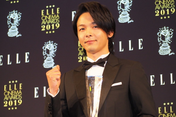 中村倫也「エル シネマアワード2019」