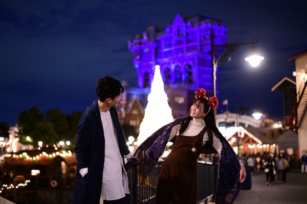 ロマンティック過多！夜景さんぽでXmasのシーを満喫(C) Disney