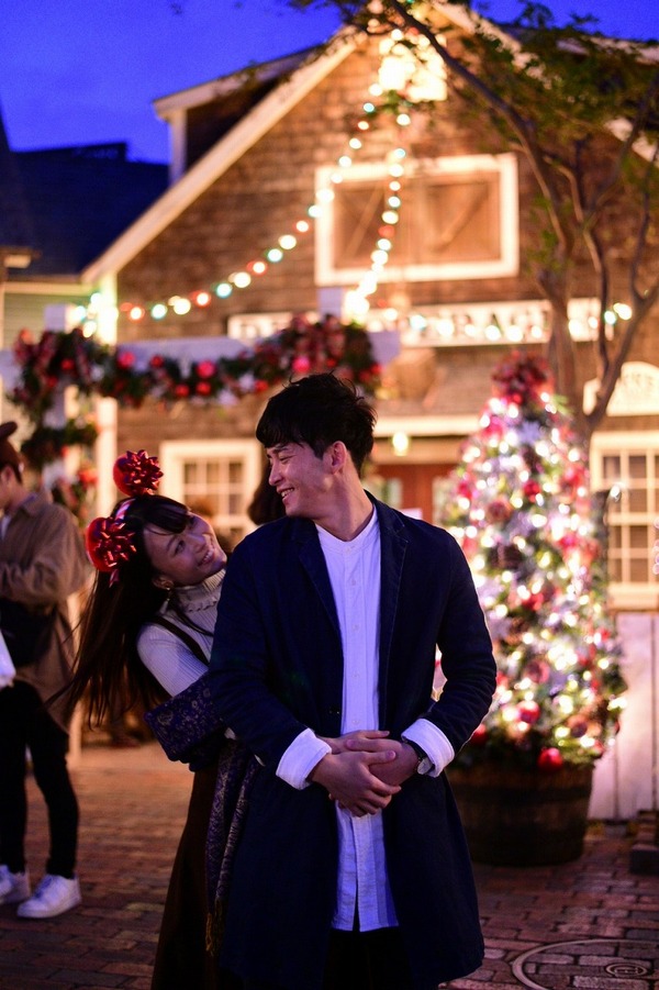 ロマンティック過多！夜景さんぽでXmasのシーを満喫(C) Disney