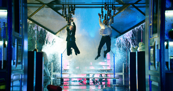 Netflix映画『６アンダーグラウンド』12月13日（金）より独占配信開始