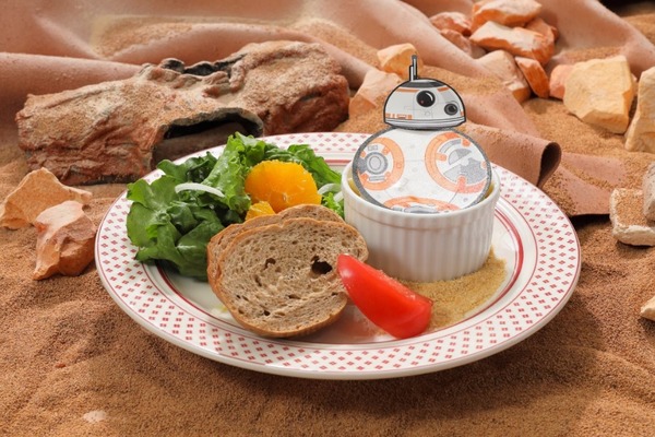＜BB-8＞海老ービーエイト・グラタン　　1,690円（C） & TM Lucasfilm Ltd.