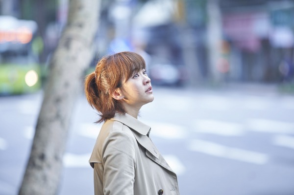 『悲しみより、もっと悲しい物語』