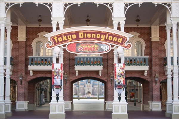 休園が続く東京ディズニーリゾート(C) Disney