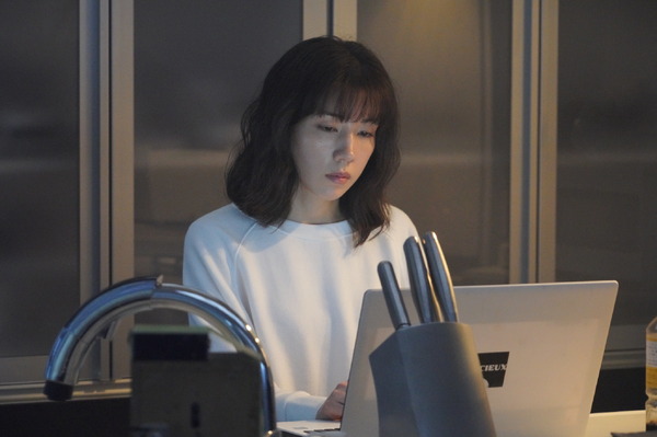 原作「美食探偵－明智五郎－」東村アキコ（集英社「ココハナ」連載）（C）東村アキコ／集英社