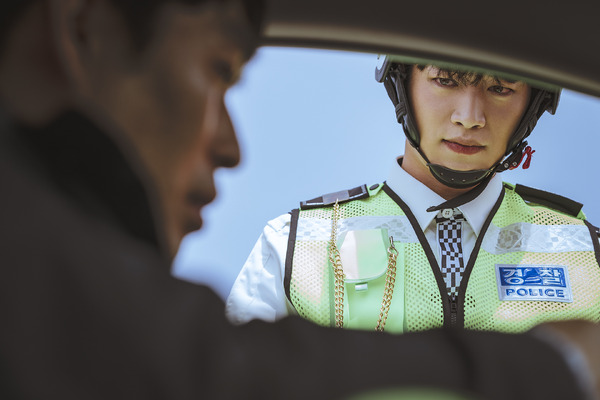 「ウォッチャー　不正捜査官たちの真実」＜韓国放送版＞　(C)STUDIO DRAGON CORPORATION