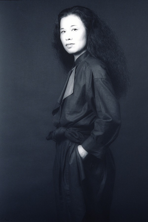 石岡瑛子 Photo by Robert Mapplethorpe    Eiko Ishioka, 1983 （C）Robert Mapplethorpe Foundation. Used by permission.