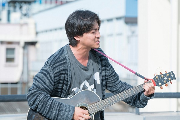 はち巻岡田 編／「銀座黒猫物語」(C)SPEJ　KANSAI TV