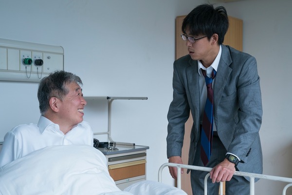 壹番館洋服店 編／「銀座黒猫物語」(C)SPEJ　KANSAI TV