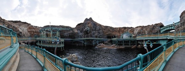 東京ディズニーシー風景（9月4日付の公式ブログの写真とは異なります）(C) Disney