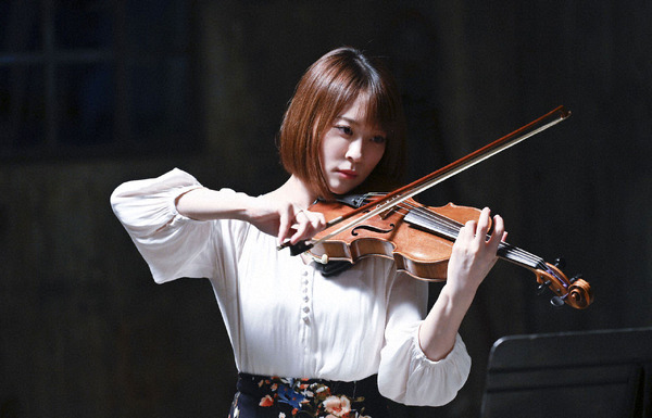 「未解決の女　警視庁文書捜査官」第6話 (C) テレビ朝日