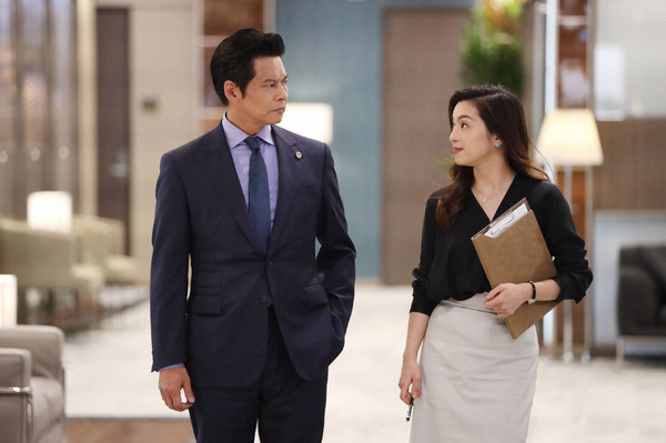 「SUITS／スーツ2」第12話 (C) フジテレビ